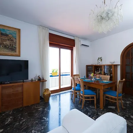 Skyview Paradise House Apartment *