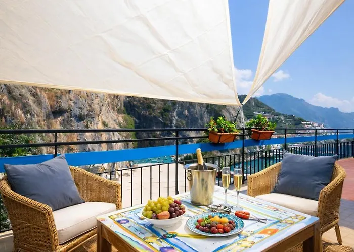 Skyview Paradise House Апартаменты Амальфи