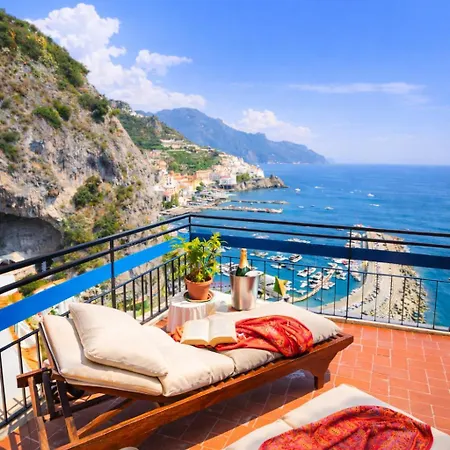 Skyview Paradise House Apartamento *