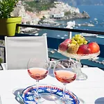 Skyview Paradise House Apartamento Amalfi